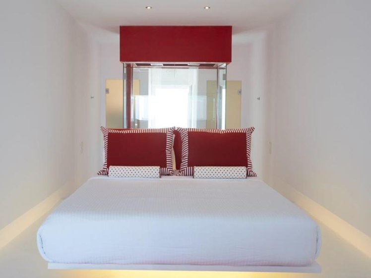 JUNIOR SUITE WITH JACUZZI Room