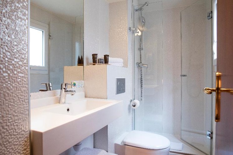 DOUBLE CLASSIC Room