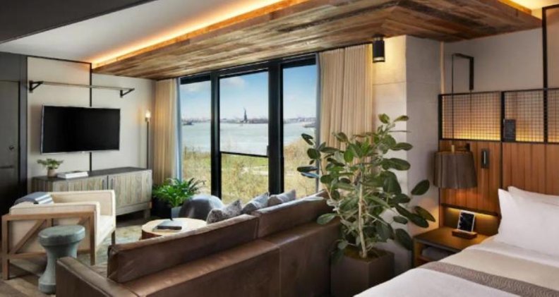 1 Hotel Brooklyn Bridge