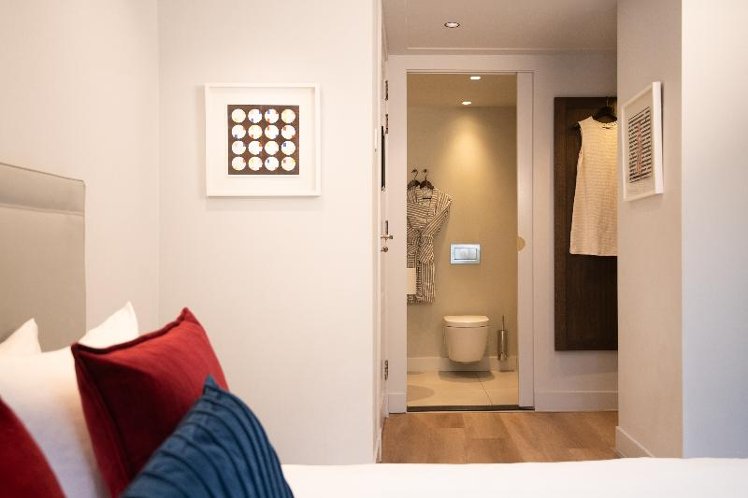 DOUBLE SUPERIOR Room