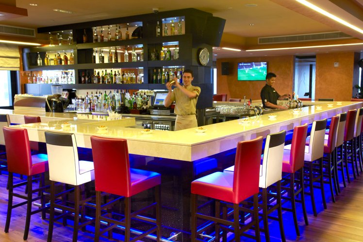 Bar