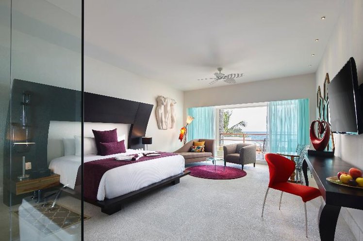 SUITE WITH JACUZZI Room