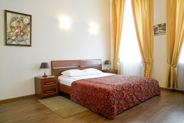 DOUBLE STANDARD Room