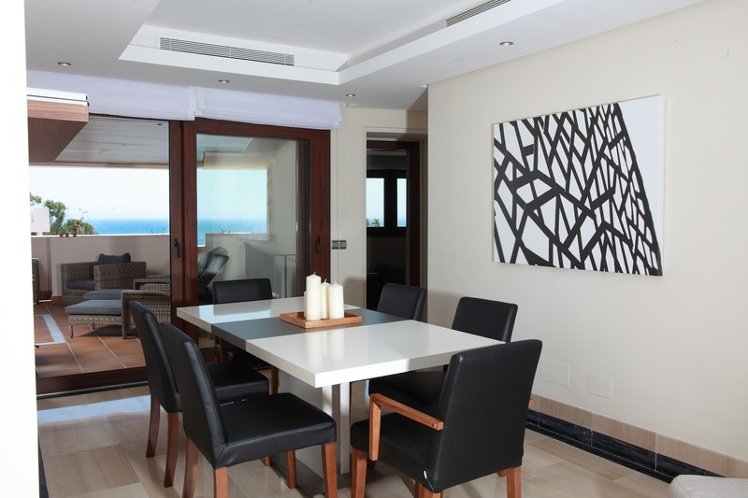 APARTMENT TWO BEDROOMS TWO BATHROOMS Room