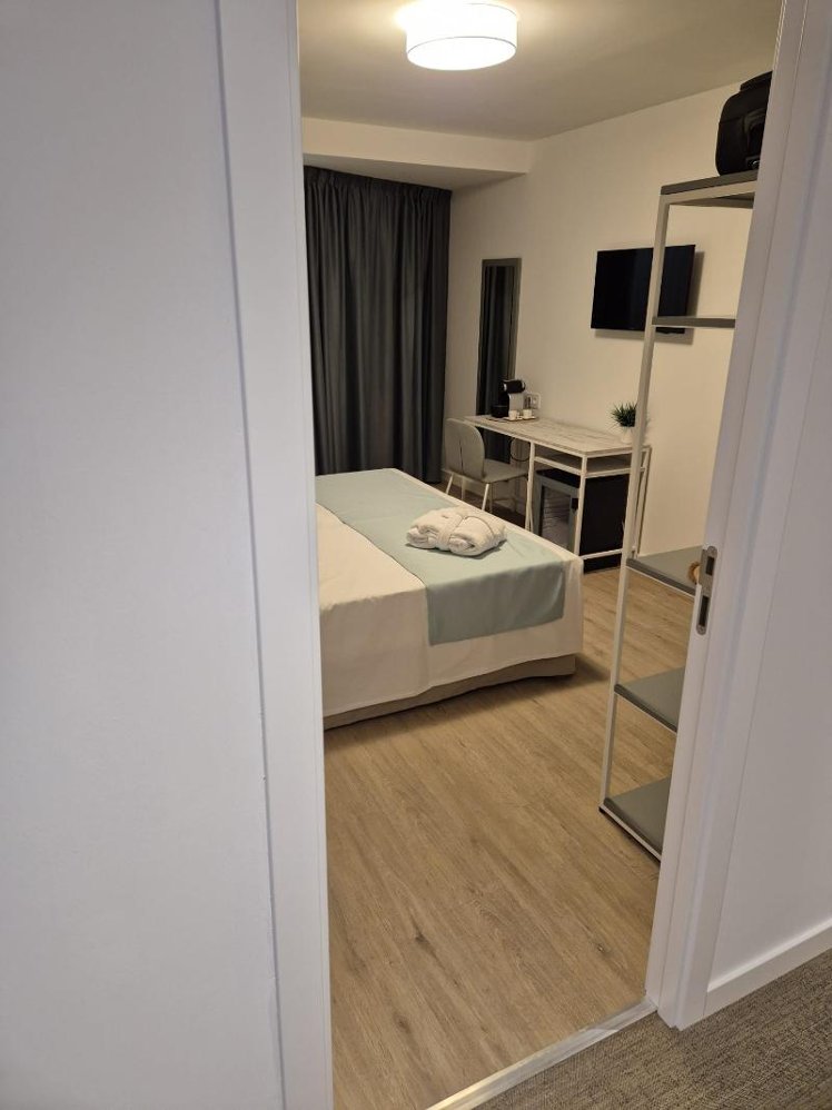 JUNIOR SUITE STANDARD Room