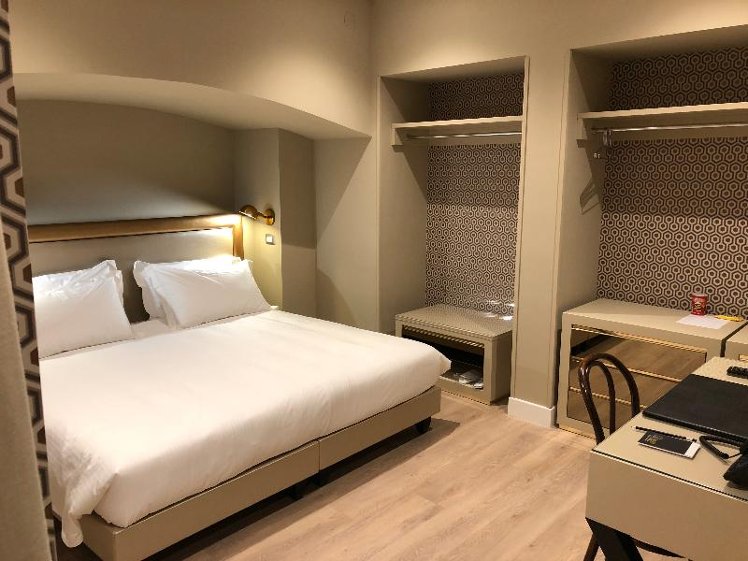 DOUBLE DELUXE Room