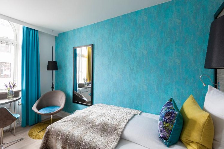 SINGLE STANDARD Room