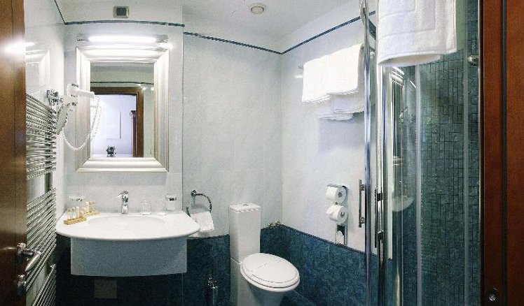 DOUBLE DELUXE Room
