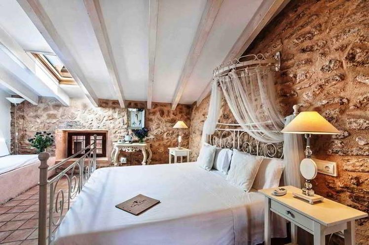 Double or Twin STANDARD Room