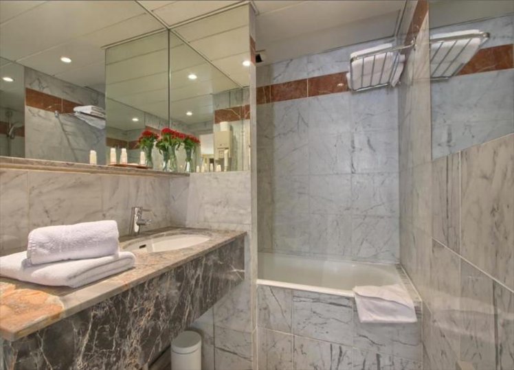 DOUBLE DELUXE Room