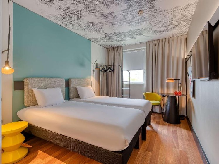 TWIN STANDARD Room