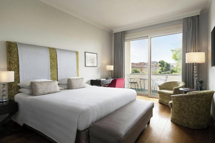TWIN PREMIUM Room
