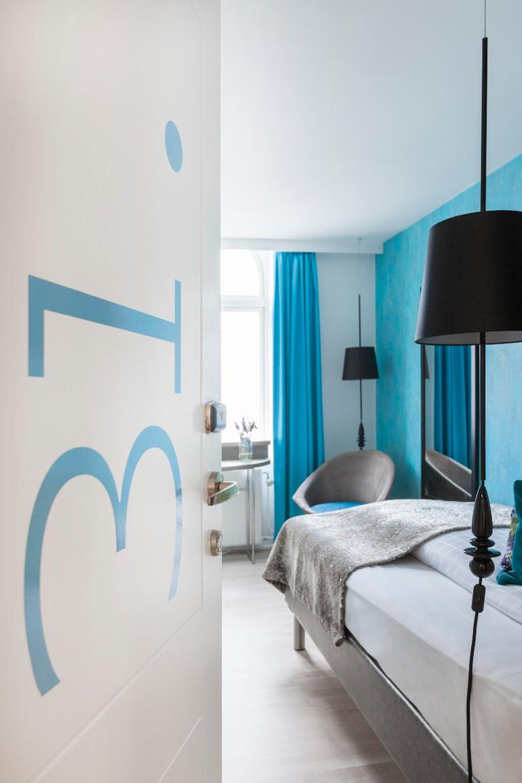 SINGLE STANDARD Room