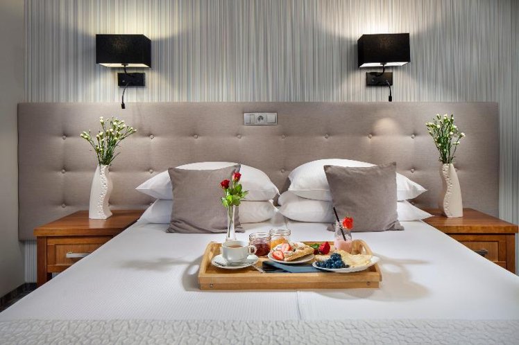 DOUBLE DELUXE Room