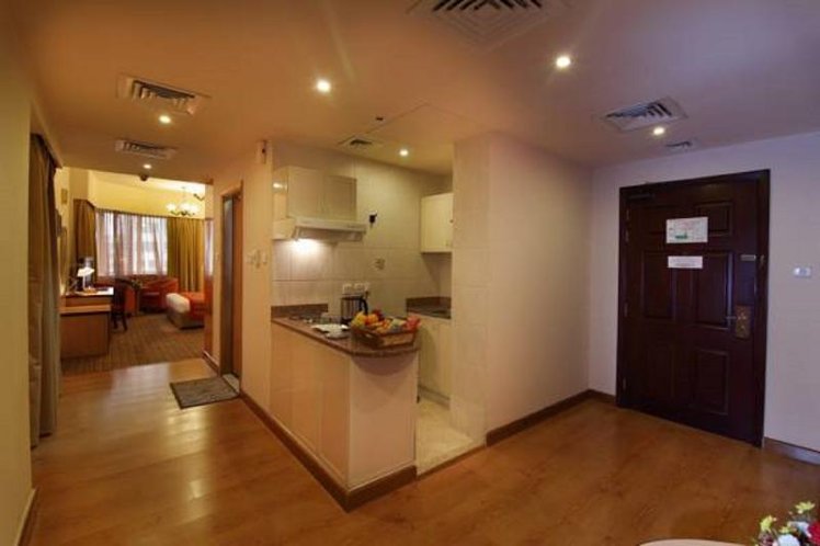 Florida (ex. Flora) City Hotel Apartments
