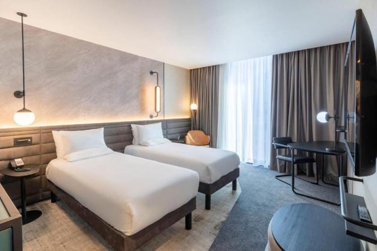 TWIN SUPERIOR Room