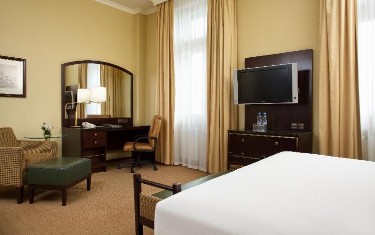 DOUBLE SINGLE USE DELUXE Room