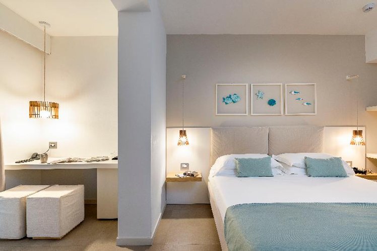 DOUBLE SIDE SEA VIEW Room