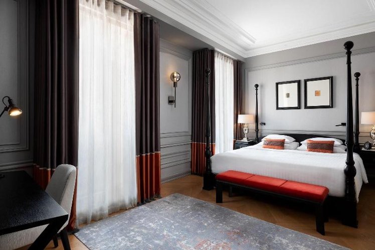 SUITE CITY VIEW KING BED Room