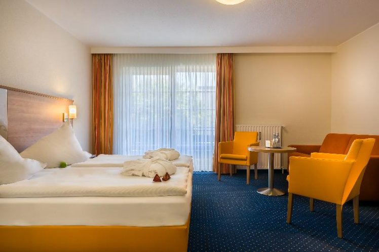 DOUBLE SUPERIOR Room