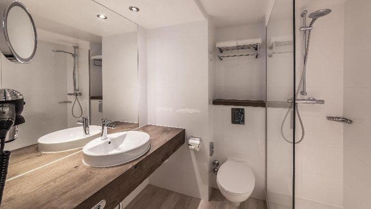 DOUBLE PREMIUM CITY VIEW Room