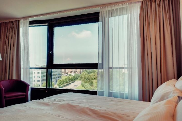 JUNIOR SUITE STANDARD Room
