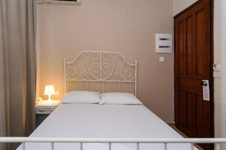 SINGLE ECONOMY Room