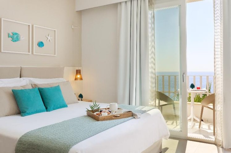 JUNIOR SUITE SEA VIEW WITH BALCONY Room