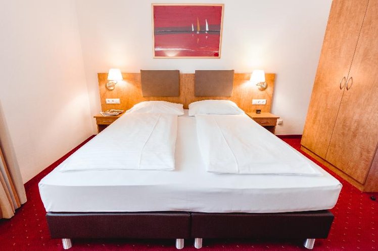 DOUBLE DELUXE Room