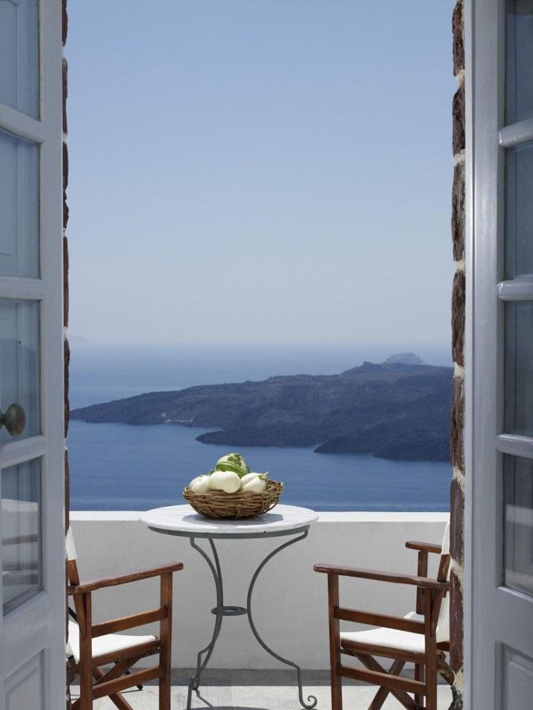 DOUBLE SEA VIEW KING BED Room