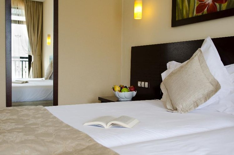 JUNIOR SUITE STANDARD Room