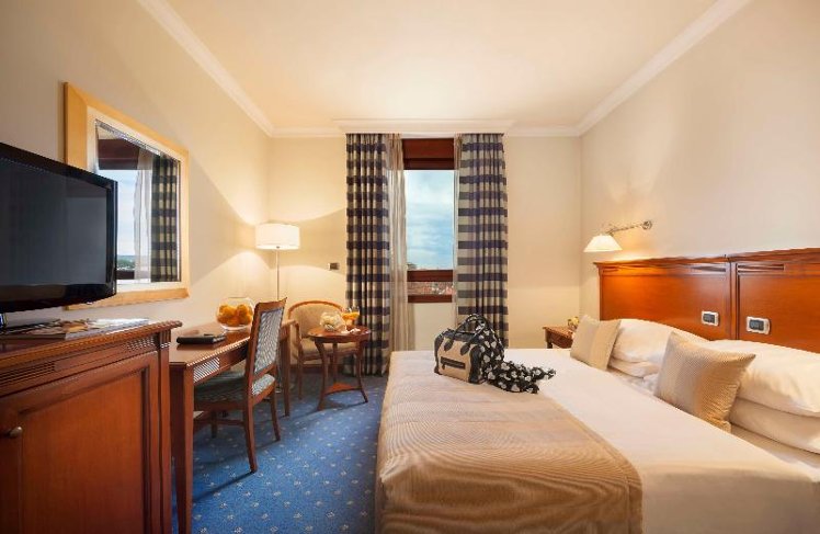 Room DELUXE KING BED Room