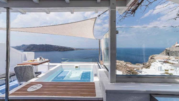 SUITE WITH JACUZZI Room