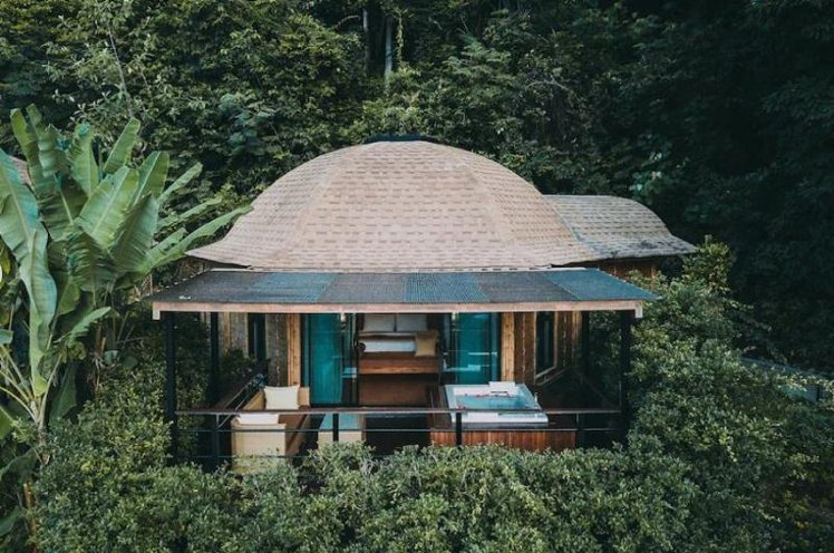 VILLA WITH JACUZZI Room