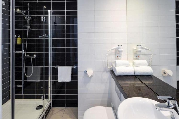 TWIN STANDARD Room