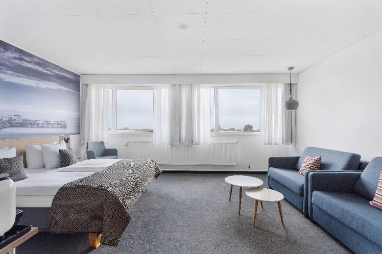 TRIPLE SUPERIOR Room