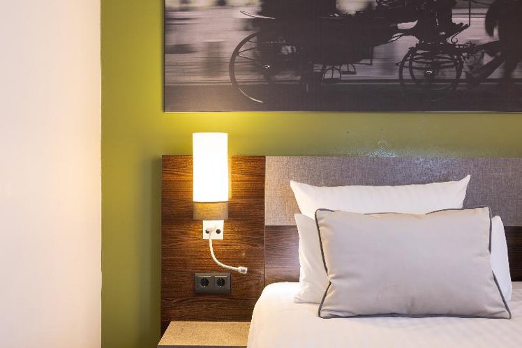 SINGLE SUPERIOR Room