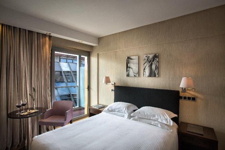DOUBLE STANDARD Room