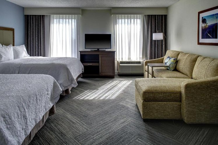 STUDIO TWO QUEEN BEDS Room