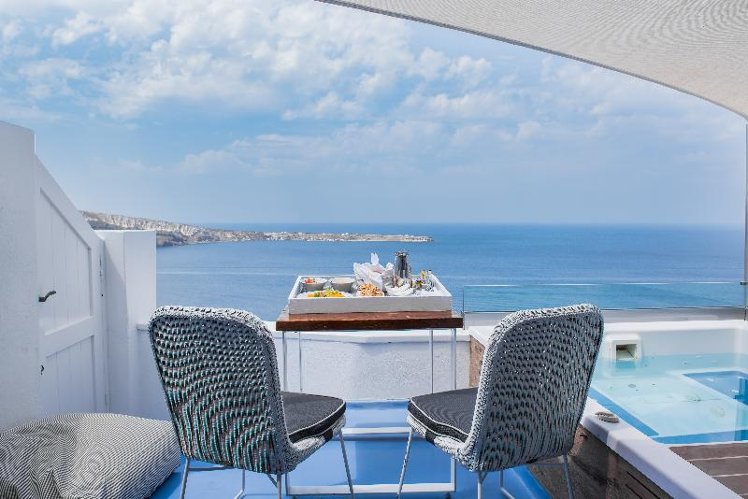 SUITE WITH JACUZZI Room