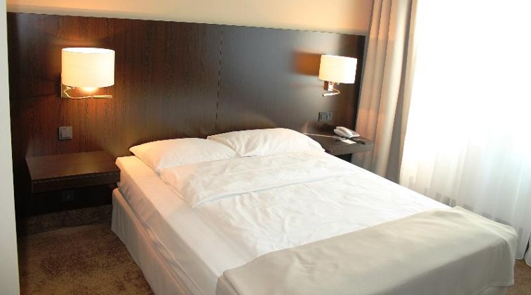 DOUBLE SINGLE USE SUPERIOR Room