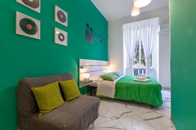 DOUBLE ONE BEDROOM ONE BATHROOM Room