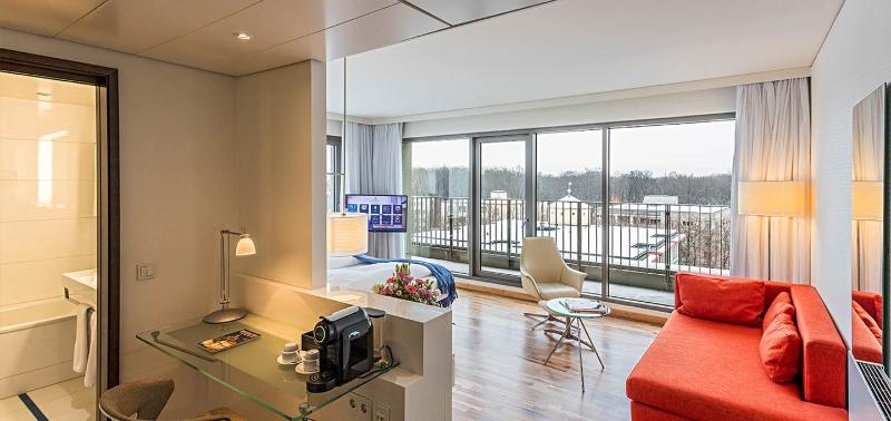 SINGLE PREMIUM CITY VIEW Room
