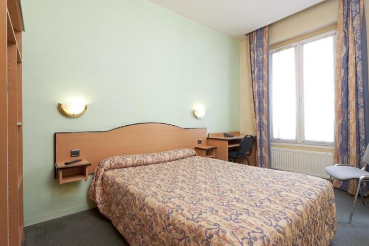 Hotel Ferney Republique