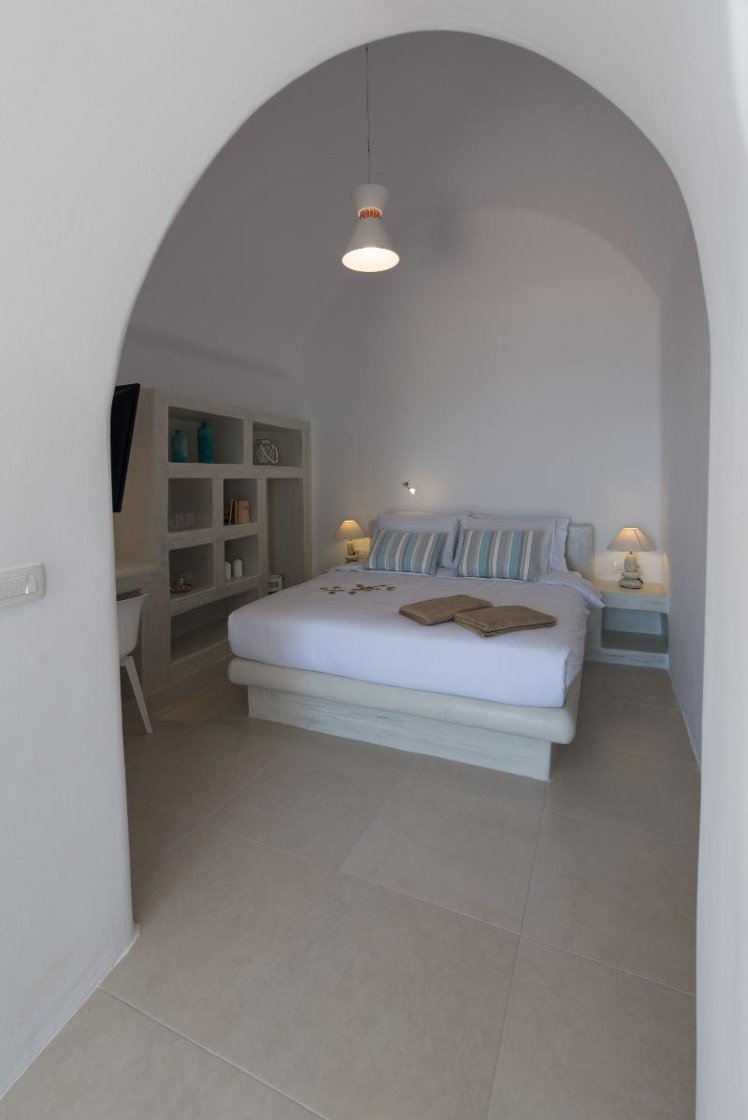 SUITE DELUXE WITH VIEWS Room