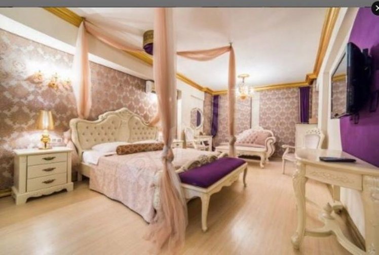 Lavin Suites Hotel