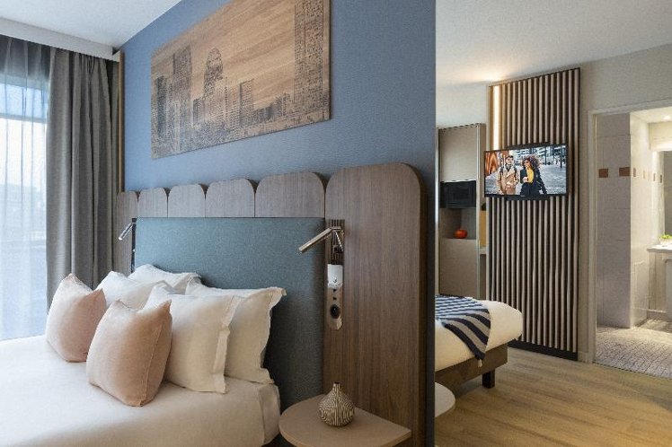 STUDIO DELUXE WITH BALCONY Room