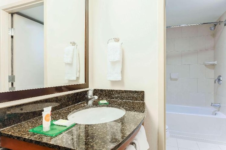 DOUBLE STANDARD Room