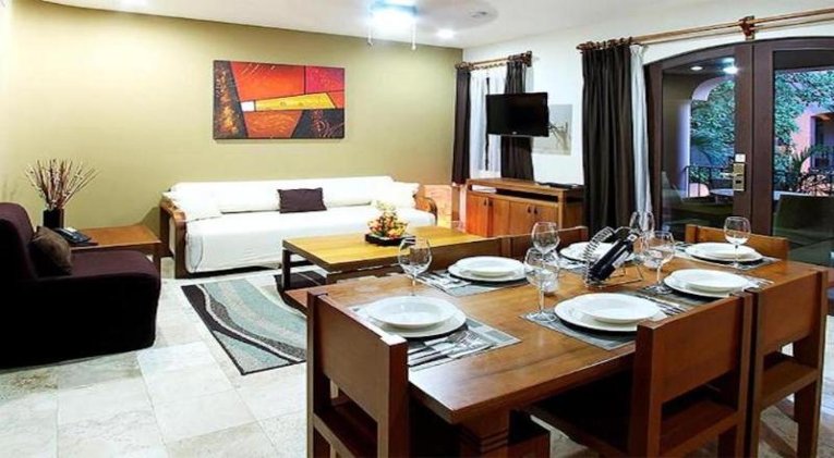 SUITE THREE BEDROOMS Room