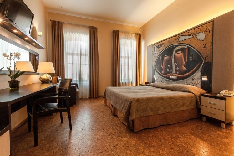 DOUBLE STANDARD Room
